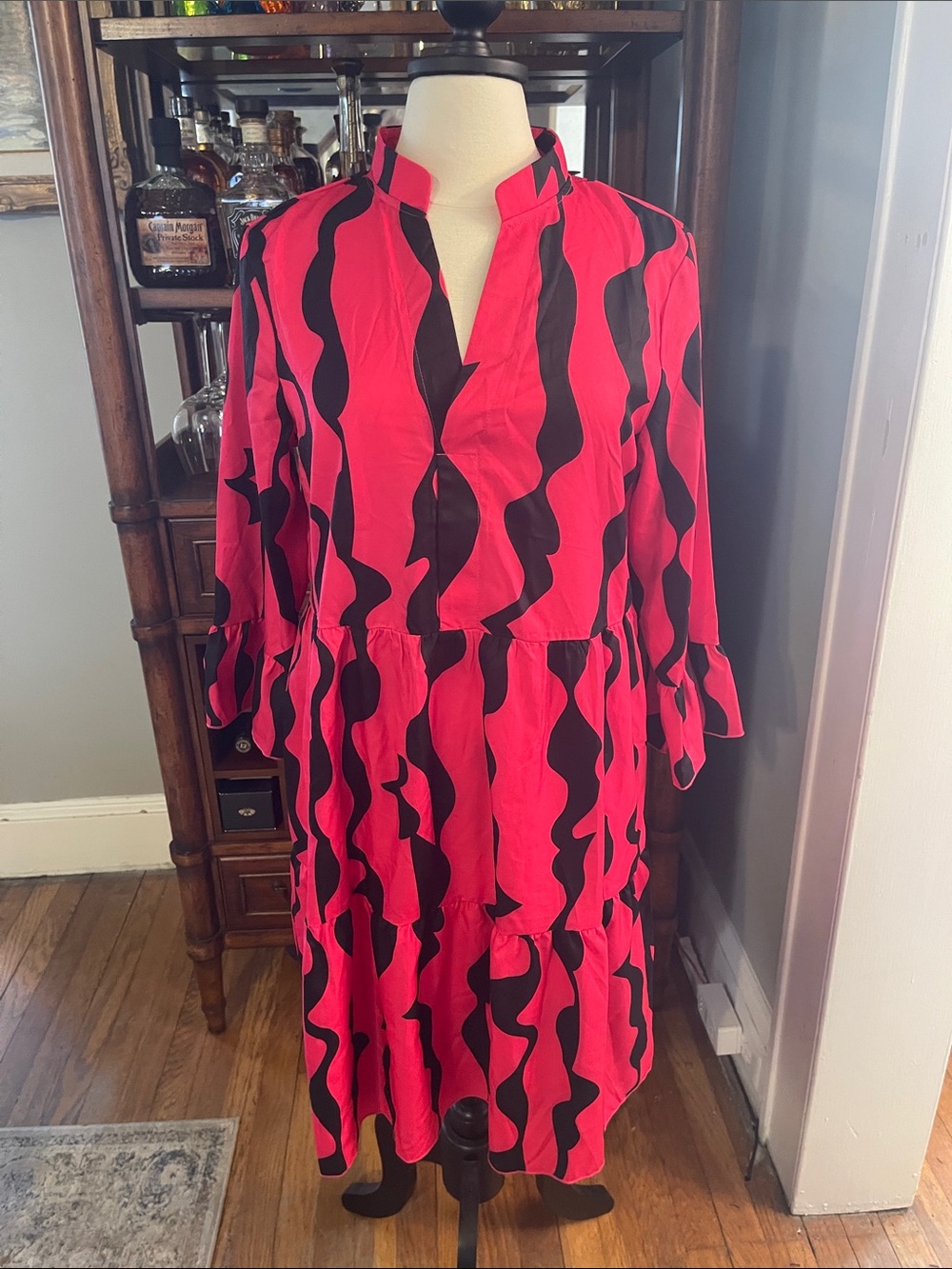 SHEIN Hot Pink and Black Wave-Print Midi Dress